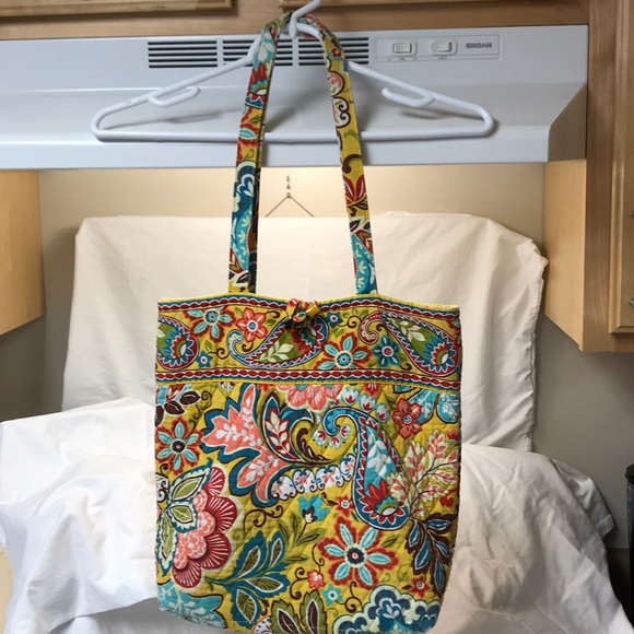 VERA BRADLEY. Tote bag. Yellow/multi-color. - Picture 2 of 10